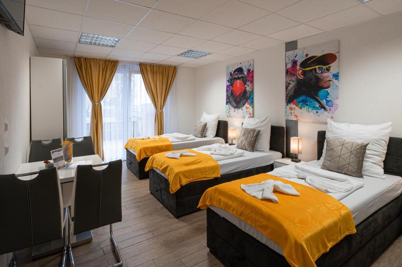 Cannstatter Hotel *